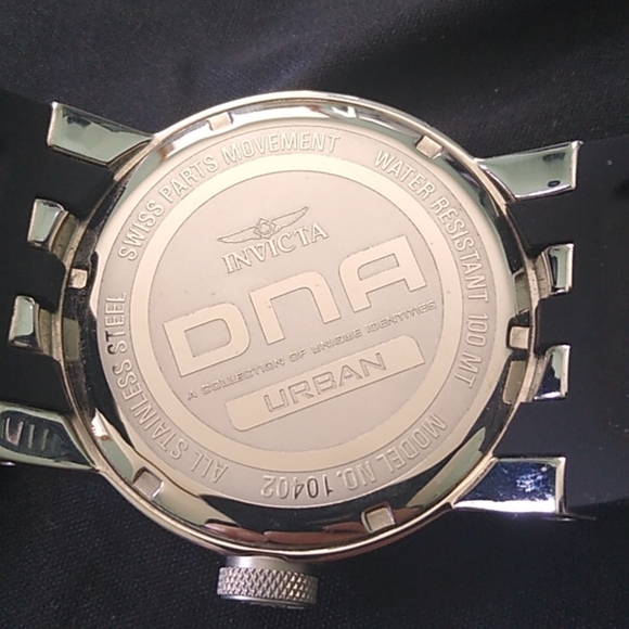 Invicta DNA Urban Men's Watch 10402 Black/Gray/Red - Picture 6 of 16